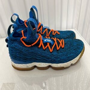 Men’s LeBron 15 hardwood classics Blue and Orange Sneakers size 12